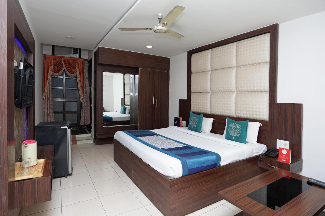The Gagan Plaza Hotel Kanpur Exterior photo