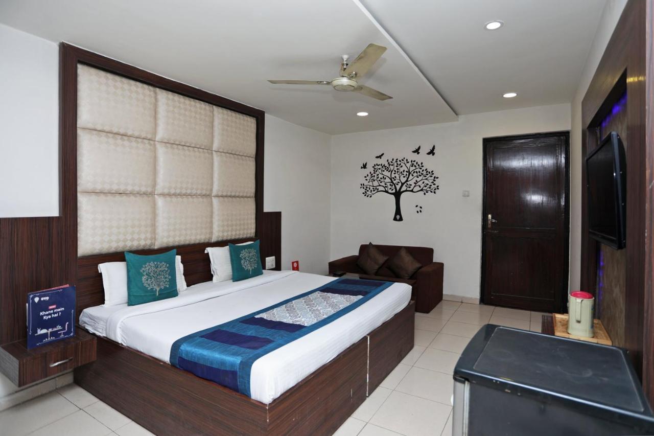 The Gagan Plaza Hotel Kanpur Exterior photo