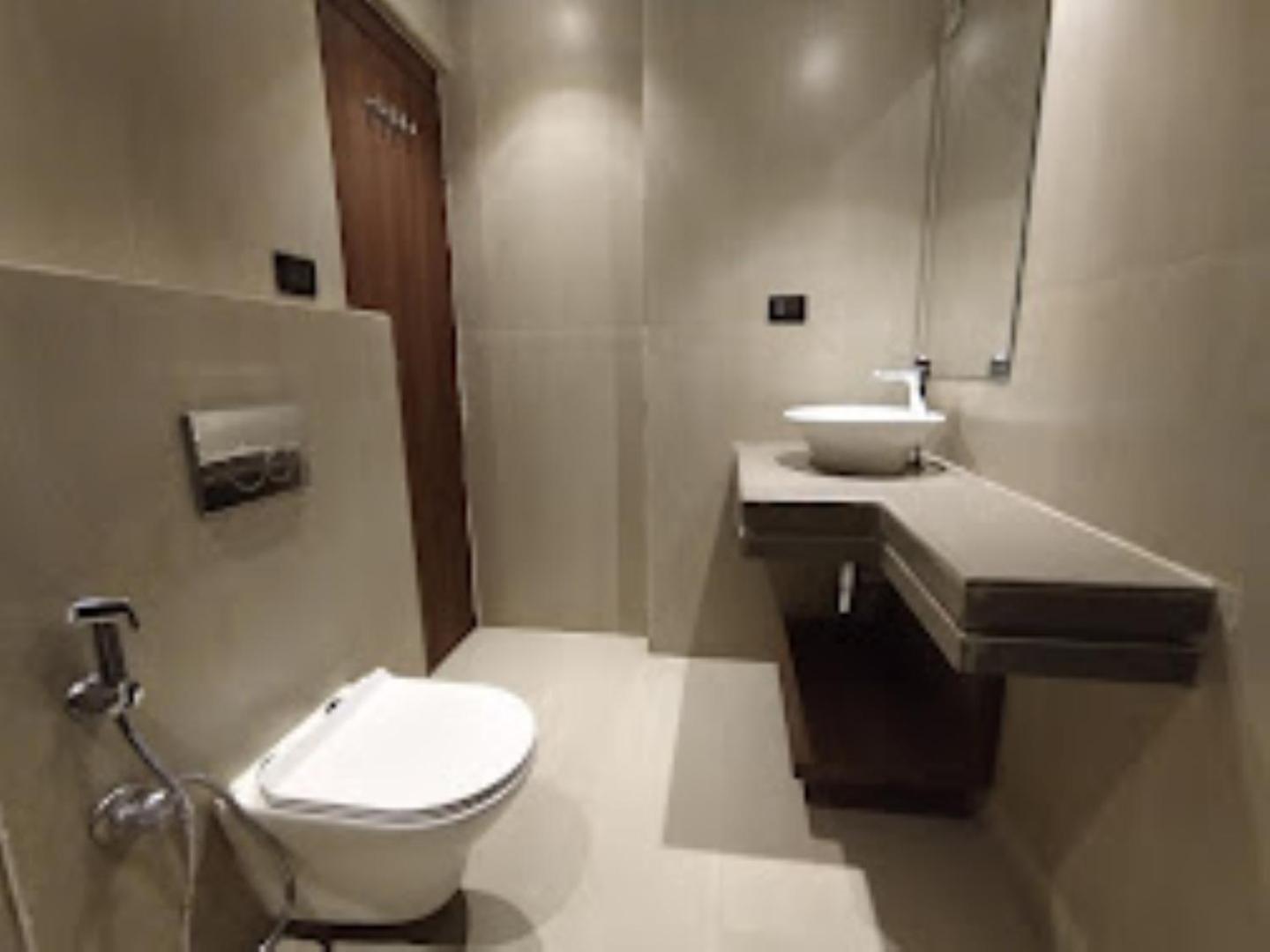 The Gagan Plaza Hotel Kanpur Exterior photo